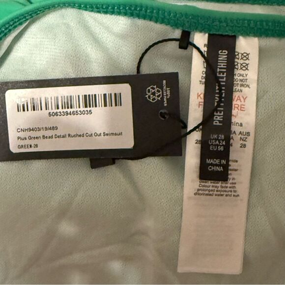 NWT Pretty Little Thing Green Bead Detail Ruched Cut Out Swimsuit Size 24 - Picture 10 of 11